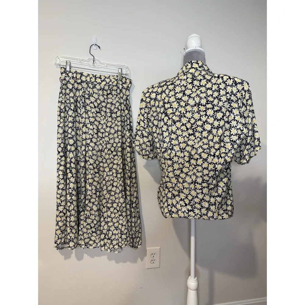 VTG 80s 90s JH Collectibles 10 Navy Blue Yellow White Floral Skirt Set Union Tag